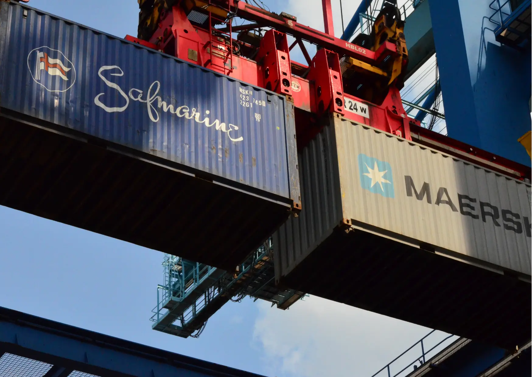 Reefer Konteyner ile Soğuk Zincir: Sıcaklık, Hava Akışı ve Güvenlik
